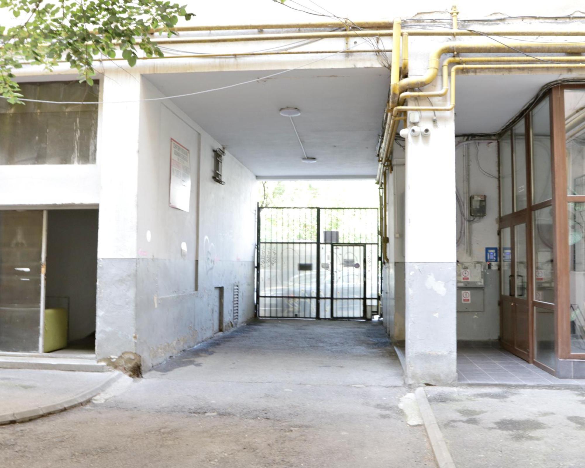 City Base I 2 Bedroom Apt Victoriei Bucharest Exterior photo